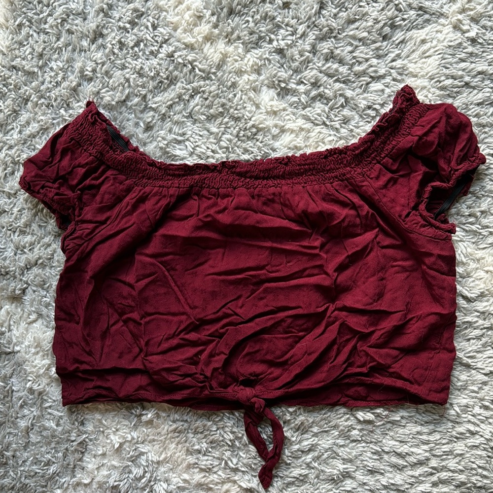 Ivy + Main off-the-shoulder top